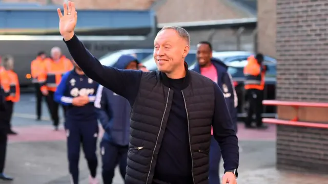 Steve Cooper waving