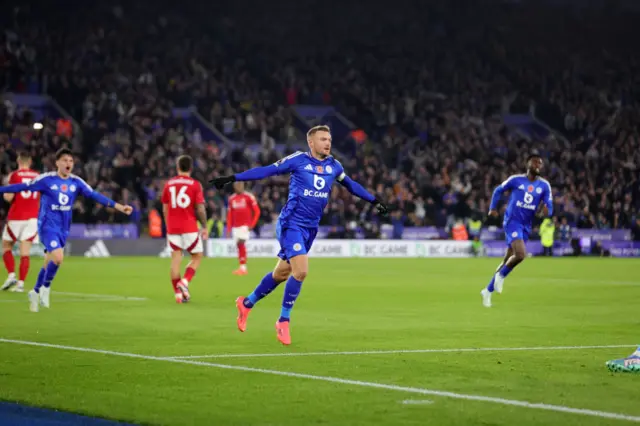 Jamie Vardy of Leicester City celebrates