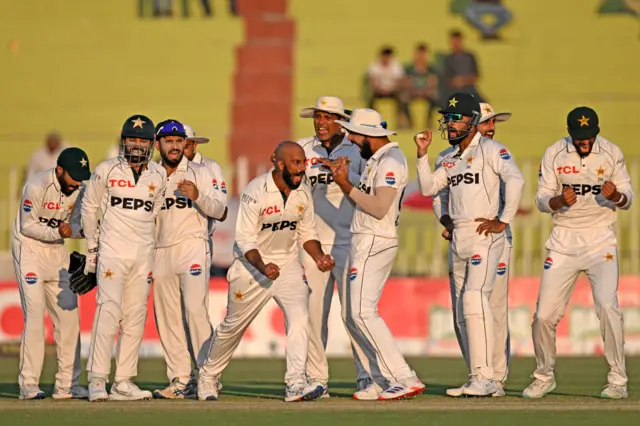 Pakistan celebrate