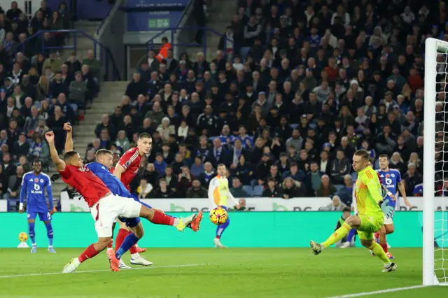 Jamie Vardy of Leicester City scores