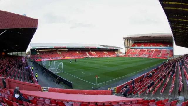 ABERDEEN, SCOTLAND - OCTOBER 26: A general view during a William Hill Premiership match between Aberdeen and Dundee United at Pittodrie Stadium, on October 26, 2024, in Aberdeen, Scotland. (Photo by Alan Harvey / SNS Group)