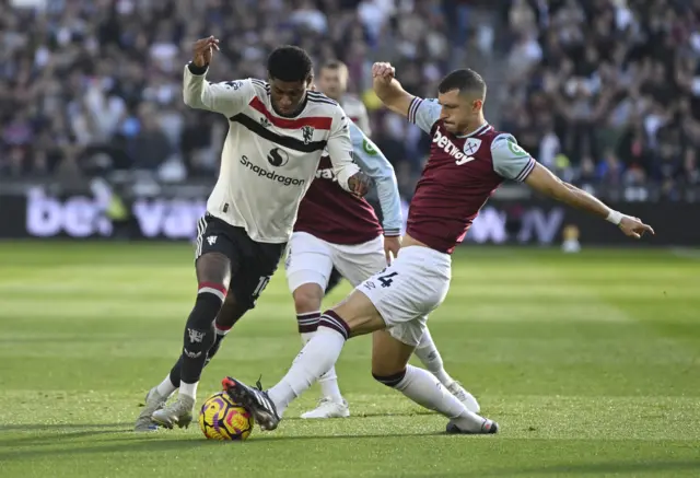 Rashford darts down the wing