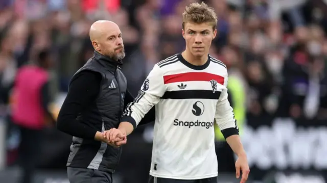 Erik ten Hag and Rasmus Hojlund