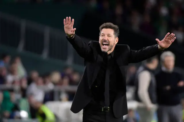 Diego Simeone gesticulates