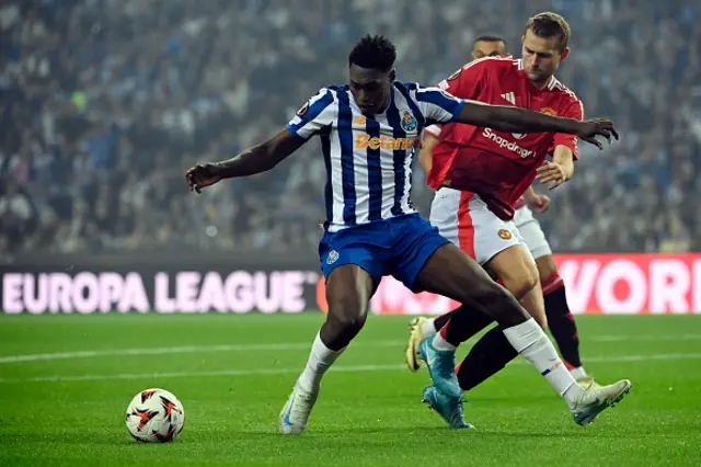 Samuel Omorodion (L) and Manchester United's Dutch defender Matthijs De Lig