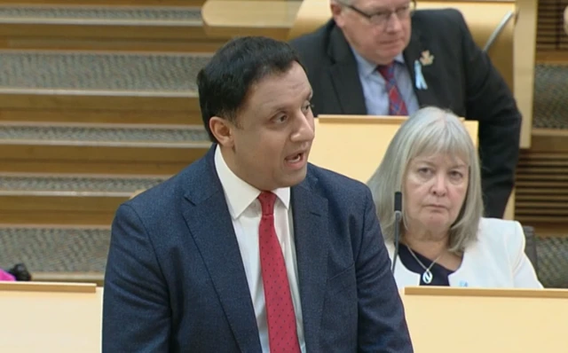 Anas Sarwar asking a question