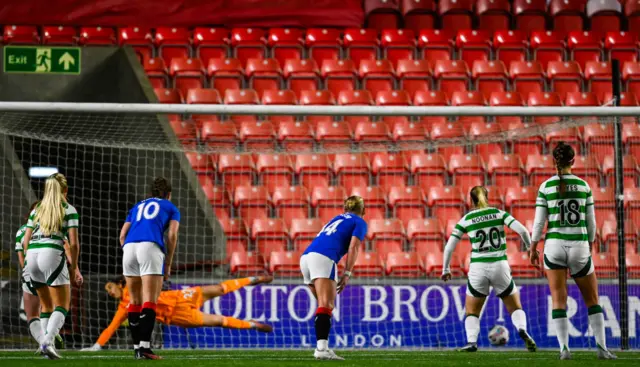 Saoirse Noonan scores a penalty