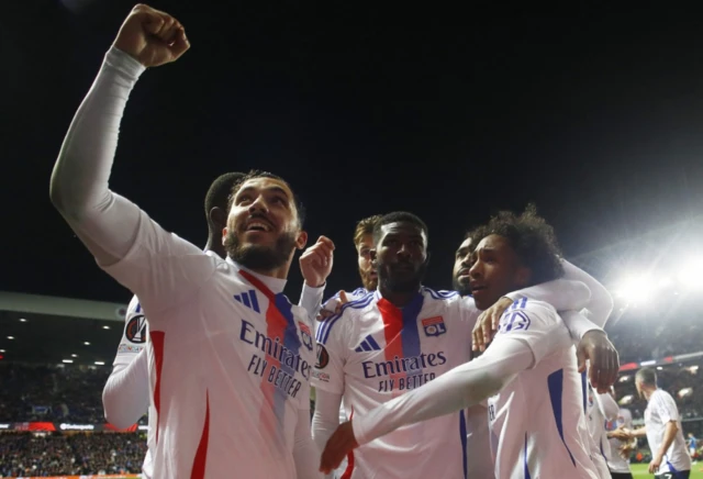 Malick Fofana celebrates