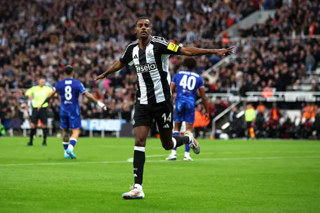 Alexander Isak of Newcastle United celebrates