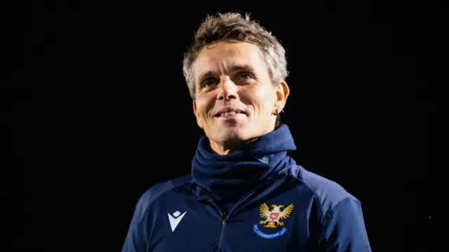 PAISLEY, SCOTLAND - OCTOBER 30: St Johnstone manager Simo Valakari during a William Hill Premiership match between St Mirren and St Johnstone at the SMiSA Stadium, on October 30, 2024, in Paisley, Scotland. (Photo by Paul Byars / SNS Group)