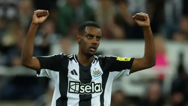 Alexander Isak celebrates scoring for Newcastle against Chelsea