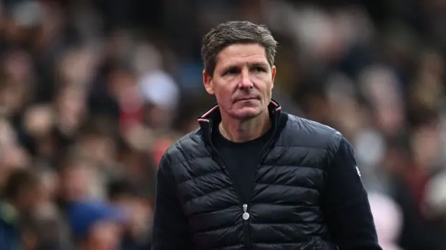 Manager Oliver Glasner of Crystal Palace FC looks on during the Premier League match between Crystal Palace FC and West Ham United FC at Selhurst Park on August 24, 2024 in London, United Kingdom.