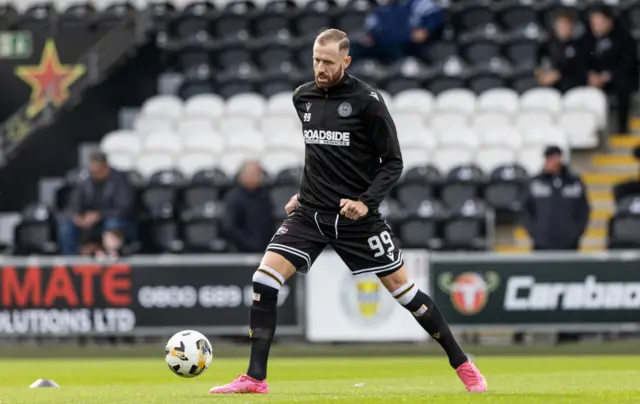 St Mirren forward Kevin van Veen