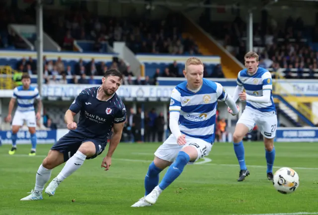 Raith's Lewis Stevenson and Greenock Morton's Ali Crawford