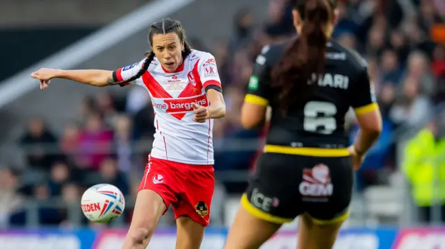 St Helens' Zoe Harris kicks