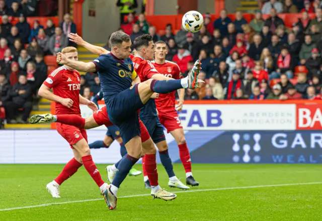 Hearts' Lawrence Shankland misses