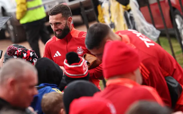 Aberdeen captain Graeme Shinnie