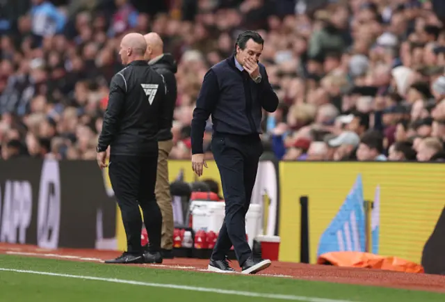 Emery on the touchline