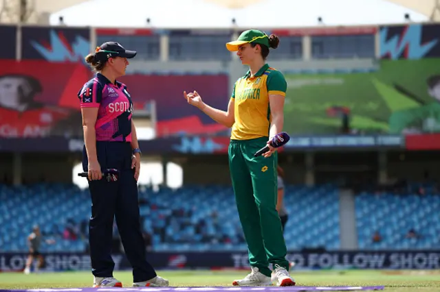 Laura Wolvaardt of South Africa and Kathryn Bryce of Scotland speak