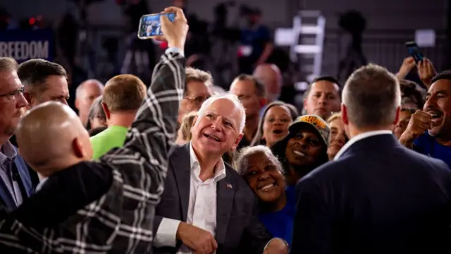 Tim Walz campaigns in Pennsylvania