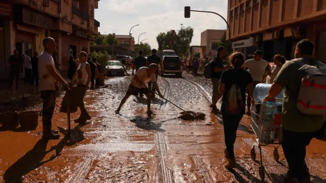 More Than 200 Killed In Valencia Floods As Torrential Rain Hits Another ...