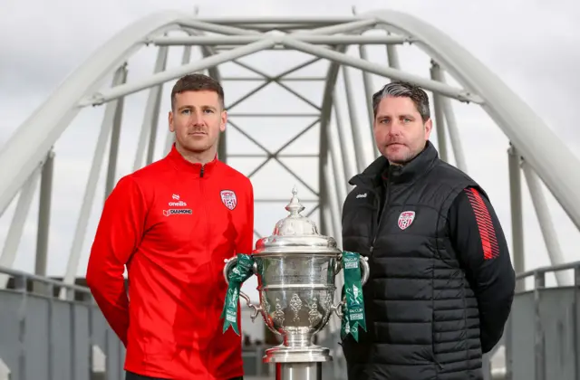 Patrick McEleney and Ruaidhrí Higgins with the FAI Cup