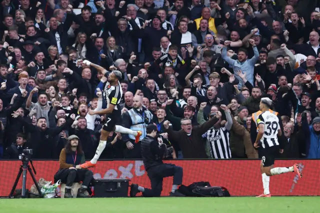 Joelinton celebrates after scoring against Nottingham Forest