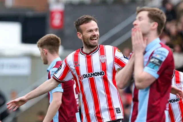 Cameron Dummigan celebrates his goal