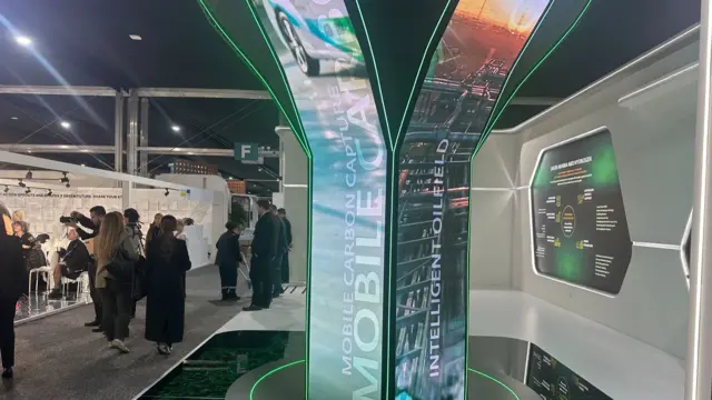 Saudi Arabia pavilion with tall pillar with interactive screens