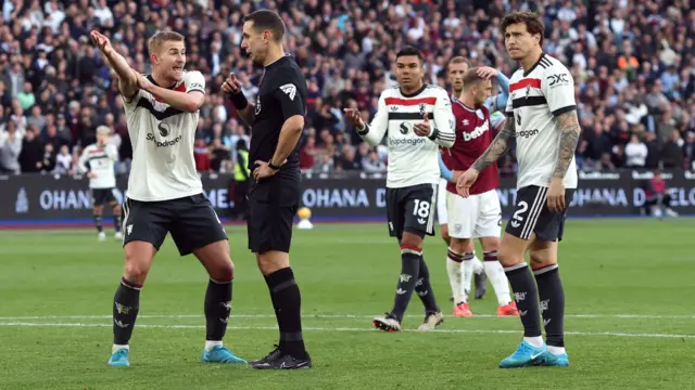 Penalty is awarded against Manchester United