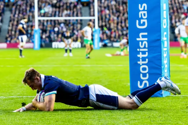 McDowall try