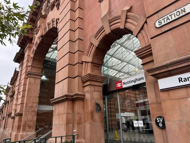 Nottingham Station, Station Street entrance