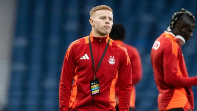 GLASGOW, SCOTLAND - NOVEMBER 02: Aberdeen's Gavin Molloy arrives ahead of a Premier Sports Cup semi-final match between Celtic and Aberdeen at Hampden Park, on November 02, 2024, in Glasgow, Scotland. (Photo by Alan Harvey / SNS Group)