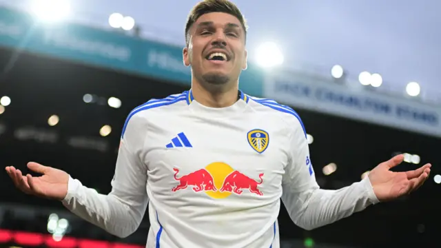 Leeds striker Joel Piroe