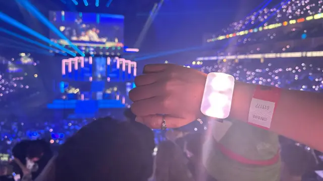 A wristband lights up