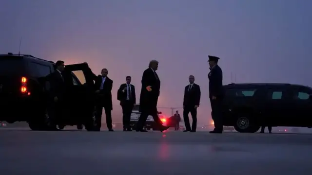 Donald Trump on his way to board Air Force One in 2020.