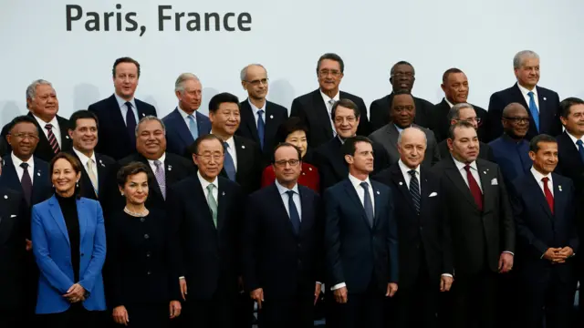 Political leaders attend the group photo session of the COP21 Summit (2015 Paris United Nations World Climate Change Conference), 30 November 2015