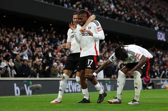 Alex Iwobi of Fulham celebrates