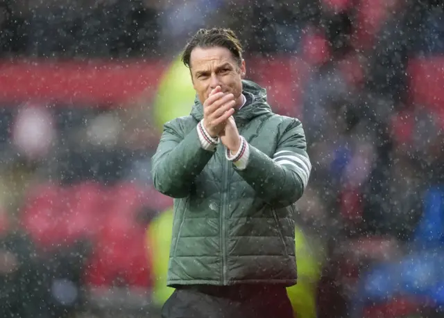 Burnley manager Scott Parker acknowledges the crowd