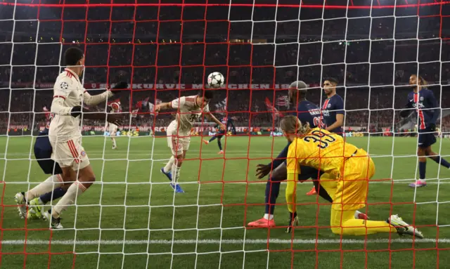 Kim-Min Jae heads in for Bayern Munich against PSG