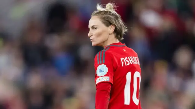 Jess Fishlock in action for Wales