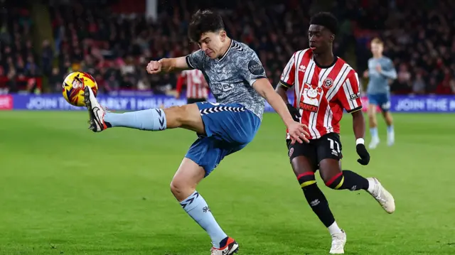 Sheffield United v Sunderland match action