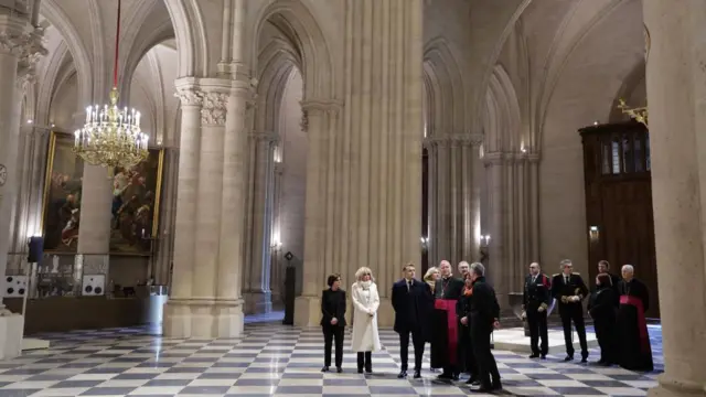 Macron's group in Notre-Dame