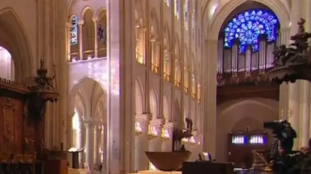 The organ in Notre-Dame