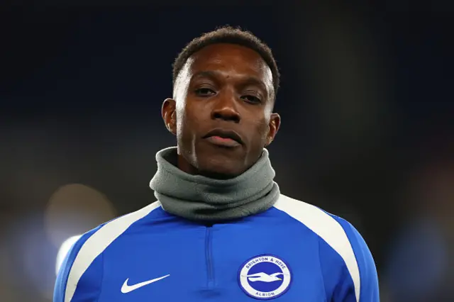 Danny Welbeck of Brighton & Hove Albion during the warm-up