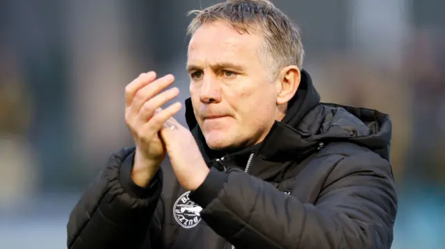 Phil Parkinson claps