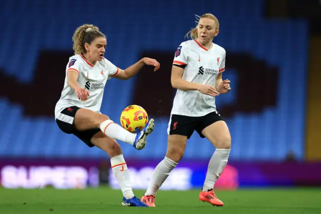 Liverpool's Leanne Kiernan controlling the ball