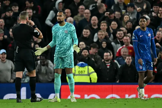 Chelsea's Spanish goalkeeper #01 Robert Sanchez reacts