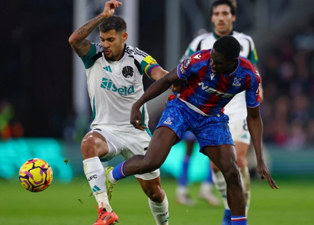 Crystal Palace's Ismaila Sarr in action with Newcastle United's Bruno Guimaraes