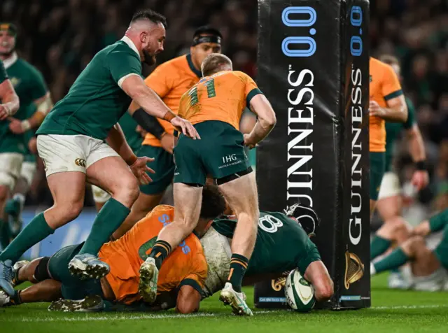 Caelan Doris scores try